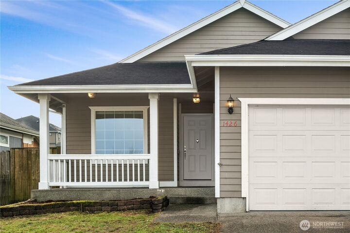 Property Photo:  1426 E 46th Street  WA 98404 