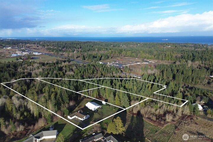 Property Photo:  186  Rebel Lane  WA 98362 