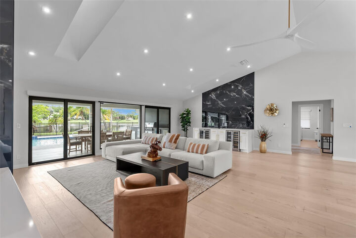 Property Photo:  8611 Gullane Court  FL 33412 