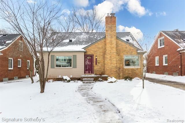 Property Photo:  2252 Pembroke Road  MI 48009 