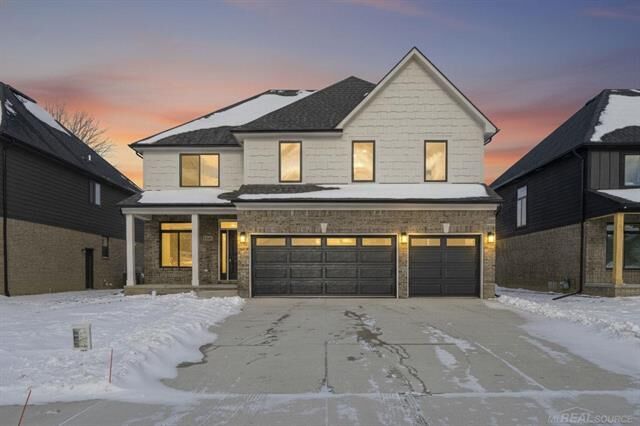 Property Photo:  14623 Glenshire Drive  MI 48312 