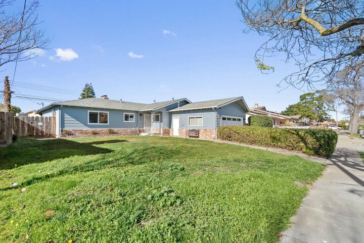 Property Photo: 612 Alameda Avenue CA 93901