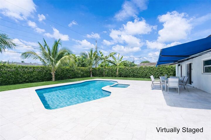 Property Photo: 10510 SW 160th St FL 33157