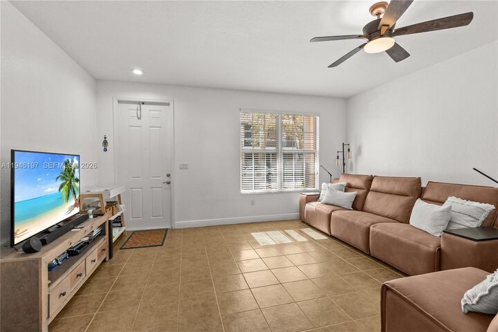 Property Photo:  14725 SW 11th St  FL 33027 