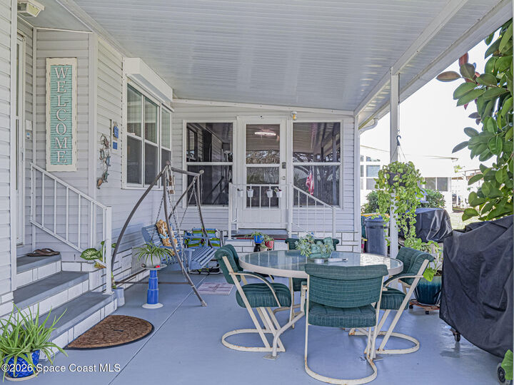 Property Photo:  7648 Kyak Court  FL 32976 