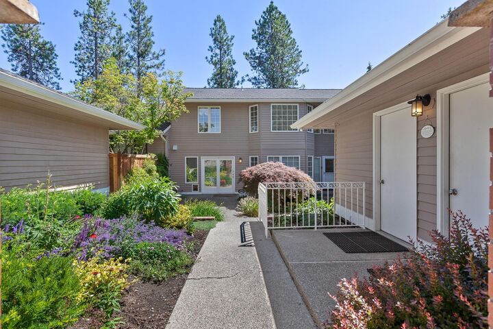 Property Photo:  731 E Inverness Ln  WA 99223 