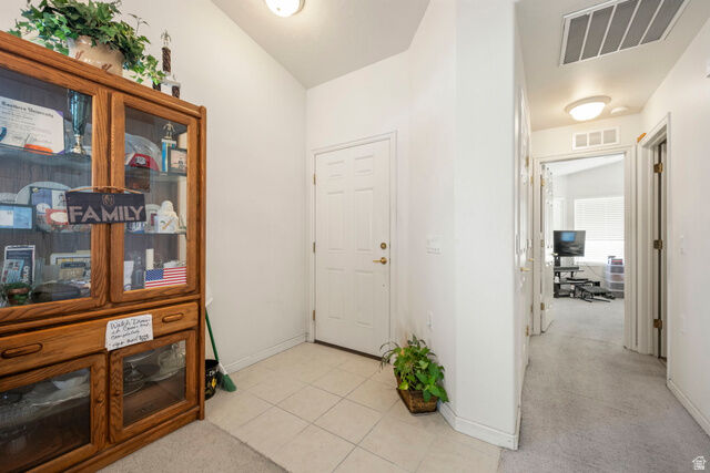 Property Photo: 1684 W Desert Rose Dr UT 84790