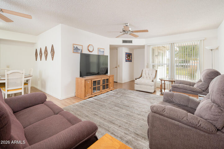 Property Photo:  10539 W Palmeras Drive  AZ 85373 