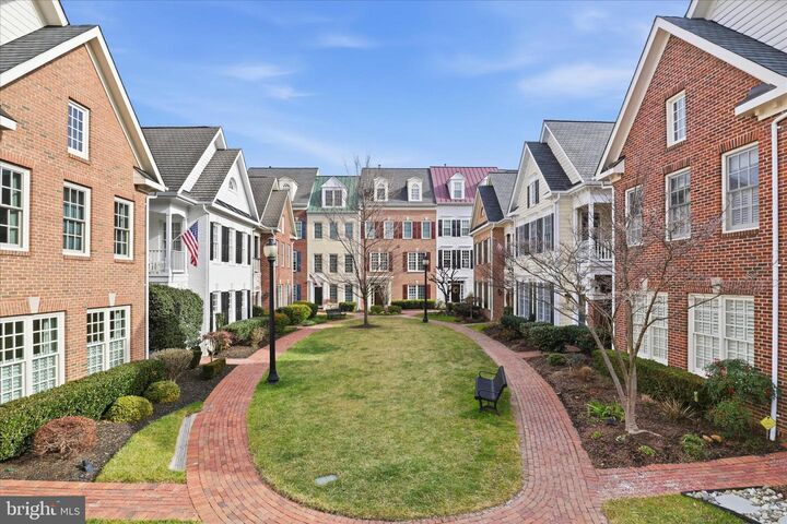 Property Photo: 308 S Fayette Street VA 22314