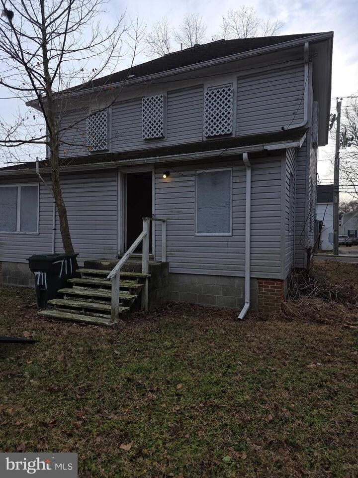 Property Photo:  711 E Church Street  MD 21804 