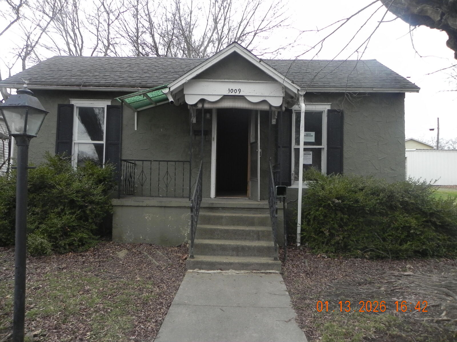 Property Photo: 1009 N Clark St MO 65265