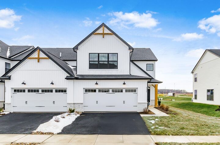 Property Photo: 5494 Dutch Lane OH 43065