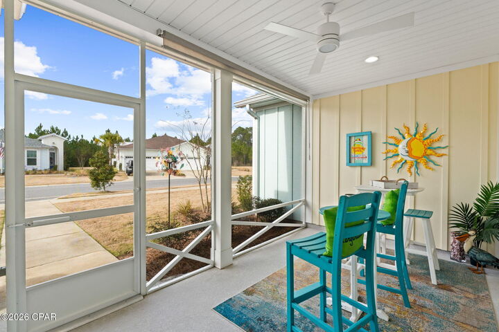 Property Photo: 9284 Cool Breeze Drive FL 32413