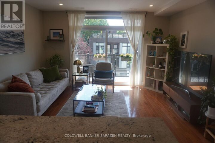 Property Photo:  7 Monk Street 8  ON K1S 3Y5 