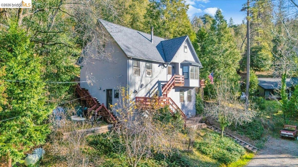 Property Photo:  20550 Ponderosa Way  CA 95379 