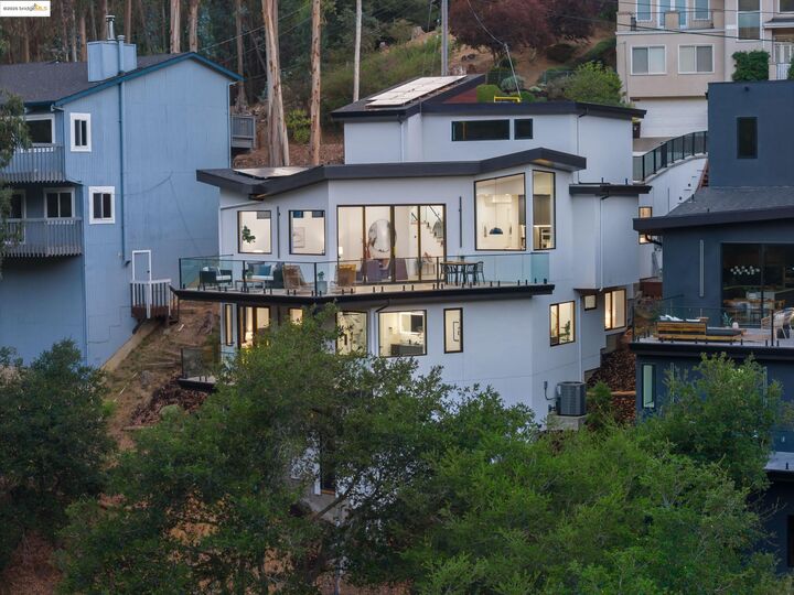 Property Photo:  7260 Woodrow Drive  CA 94611 