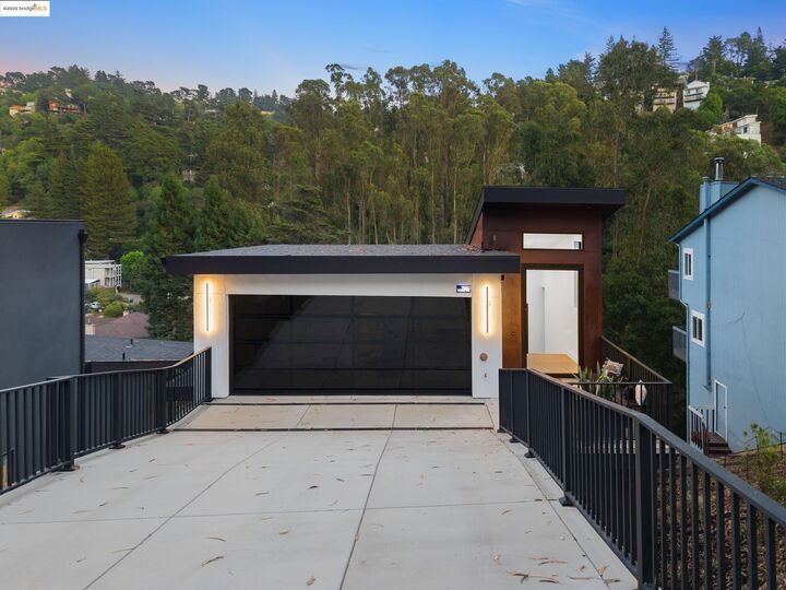 Property Photo: 7260 Woodrow Drive CA 94611