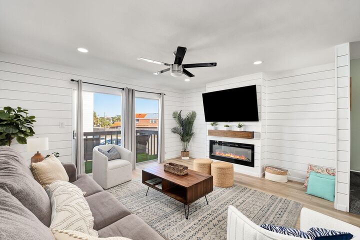 Property Photo:  354 Billfish Avenue Unit 203  FL 32548 