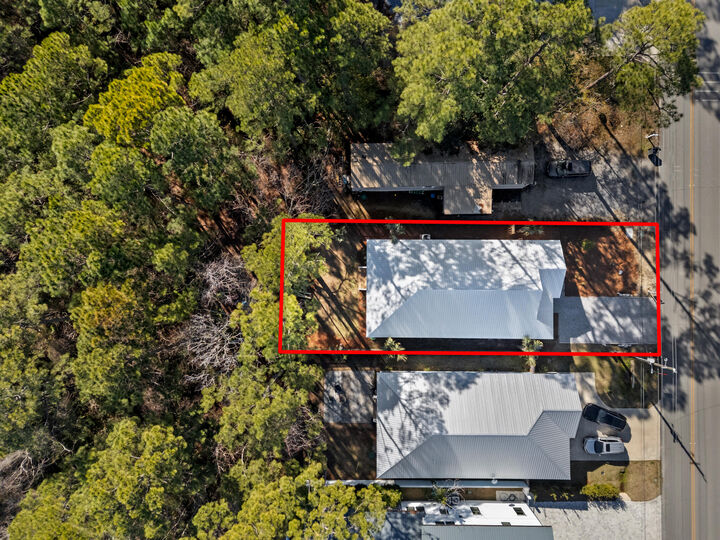 Property Photo:  1110 N County Highway 393  FL 32459 