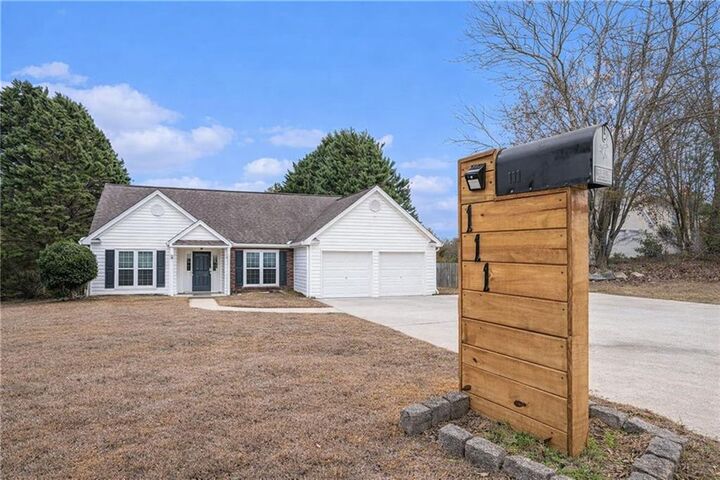 Property Photo:  111 Meadowview Lane  GA 30127 