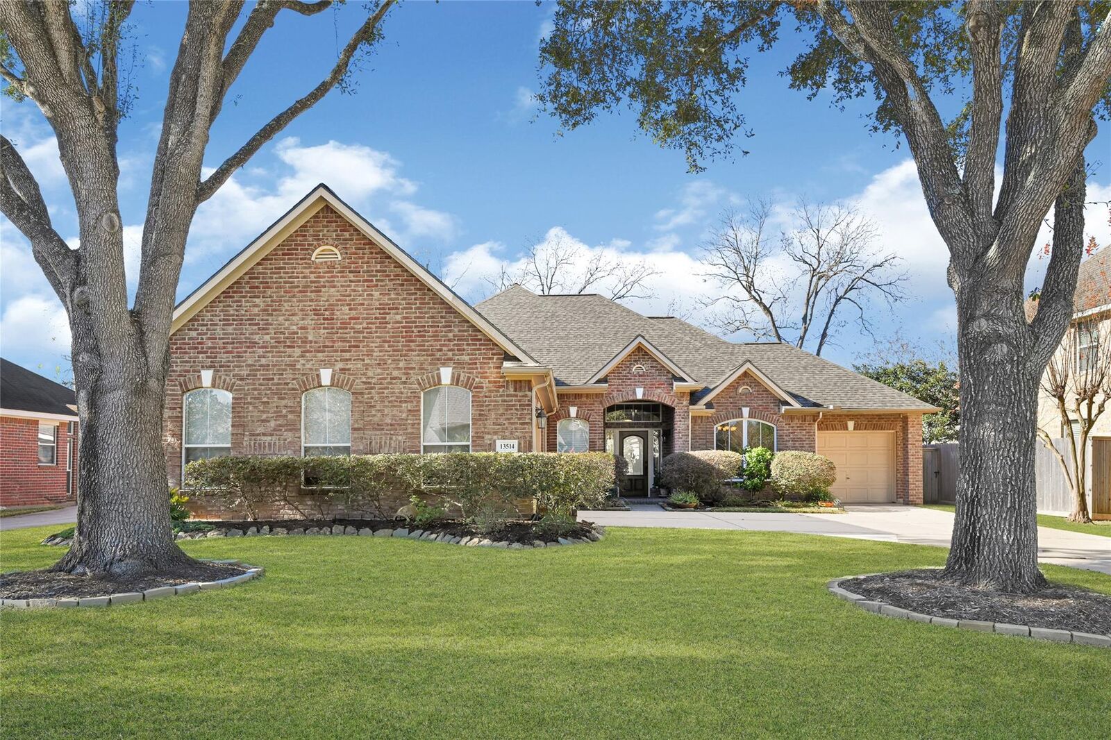 Property Photo:  13514 Schumann Trail  TX 77498 