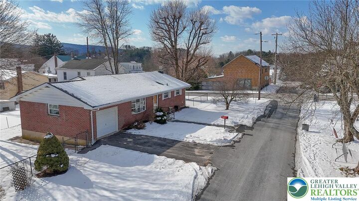 Property Photo: 214 Chestnut Street PA 17982