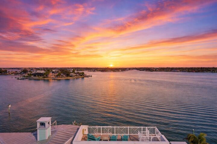 Property Photo:  391 12th Avenue  FL 33785 