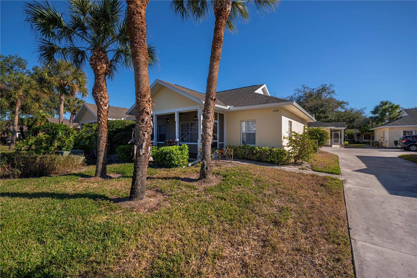 Property Photo: 1288 Green Oak Trail FL 33948