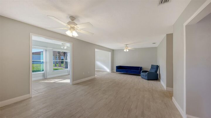 Property Photo: 157 Vista Hermosa Circle FL 34242