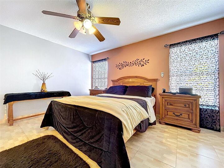 Property Photo:  11115 Cherrywood Lane  FL 33579 
