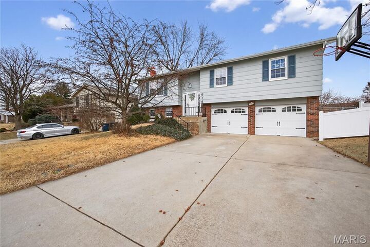 Property Photo:  616 Weeping Willow Drive  MO 63303 