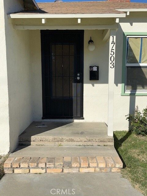 Property Photo:  17503 Kingsbury  CA 91344 