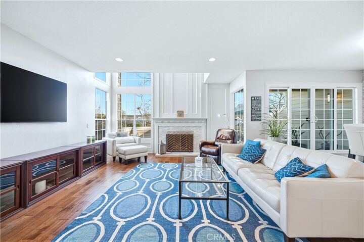 Property Photo: 451 Kakkis 101 CA 90803