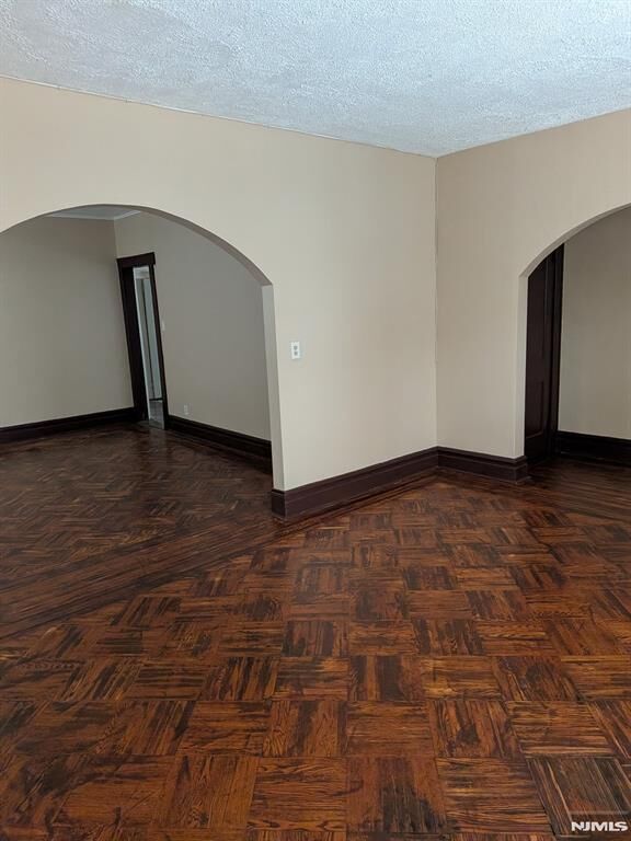 Property Photo:  32 Underwood Street 32  NJ 07106 