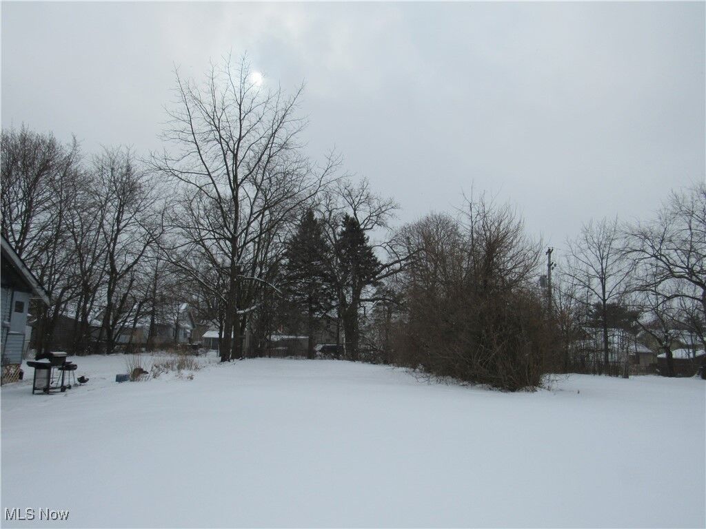 Property Photo:  12212 Craven Avenue  OH 44105 