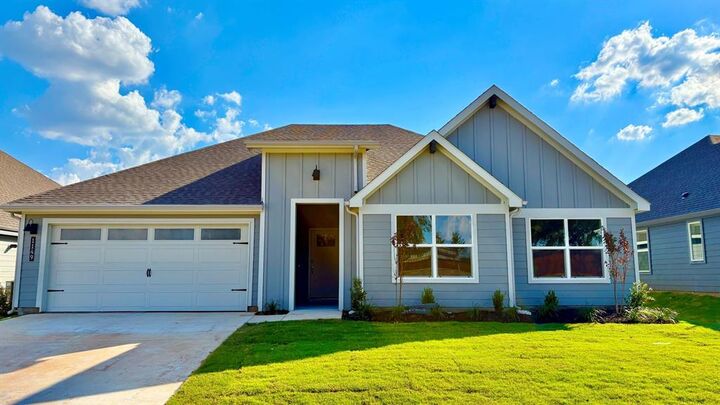 Property Photo:  4125 Cornerstone Circle  TX 76048 