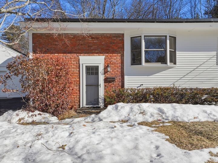 Property Photo:  14 Bartlett St  MA 01540 