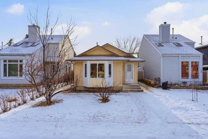 Property Photo: 132 Riverglen Crescent SE AB T2C 3H5
