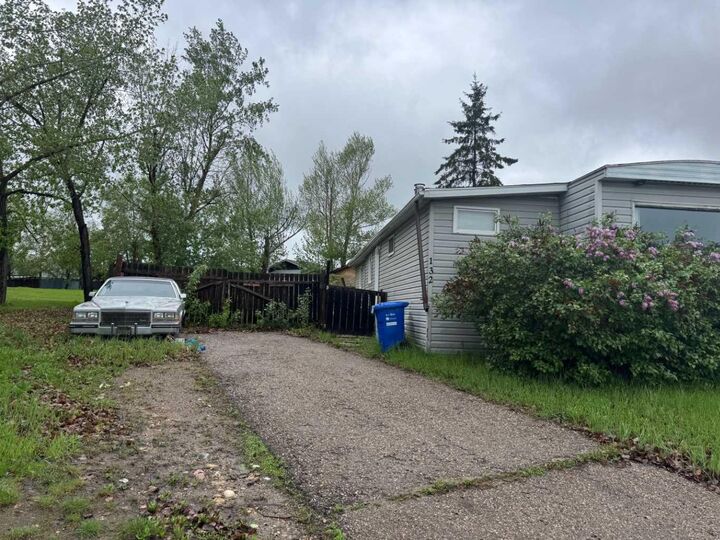 132 Greenfield Place — photo 1