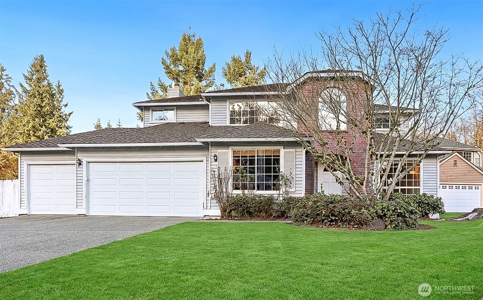 Property Photo:  4007  119th Place SE  WA 98208 