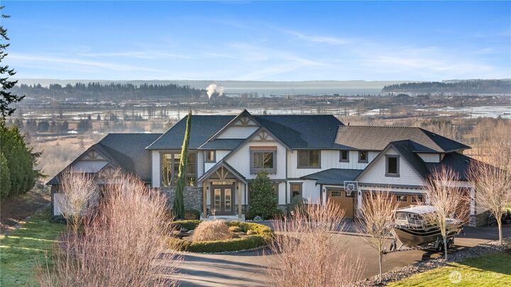 Property Photo:  2230  75th Avenue NE  WA 98258 
