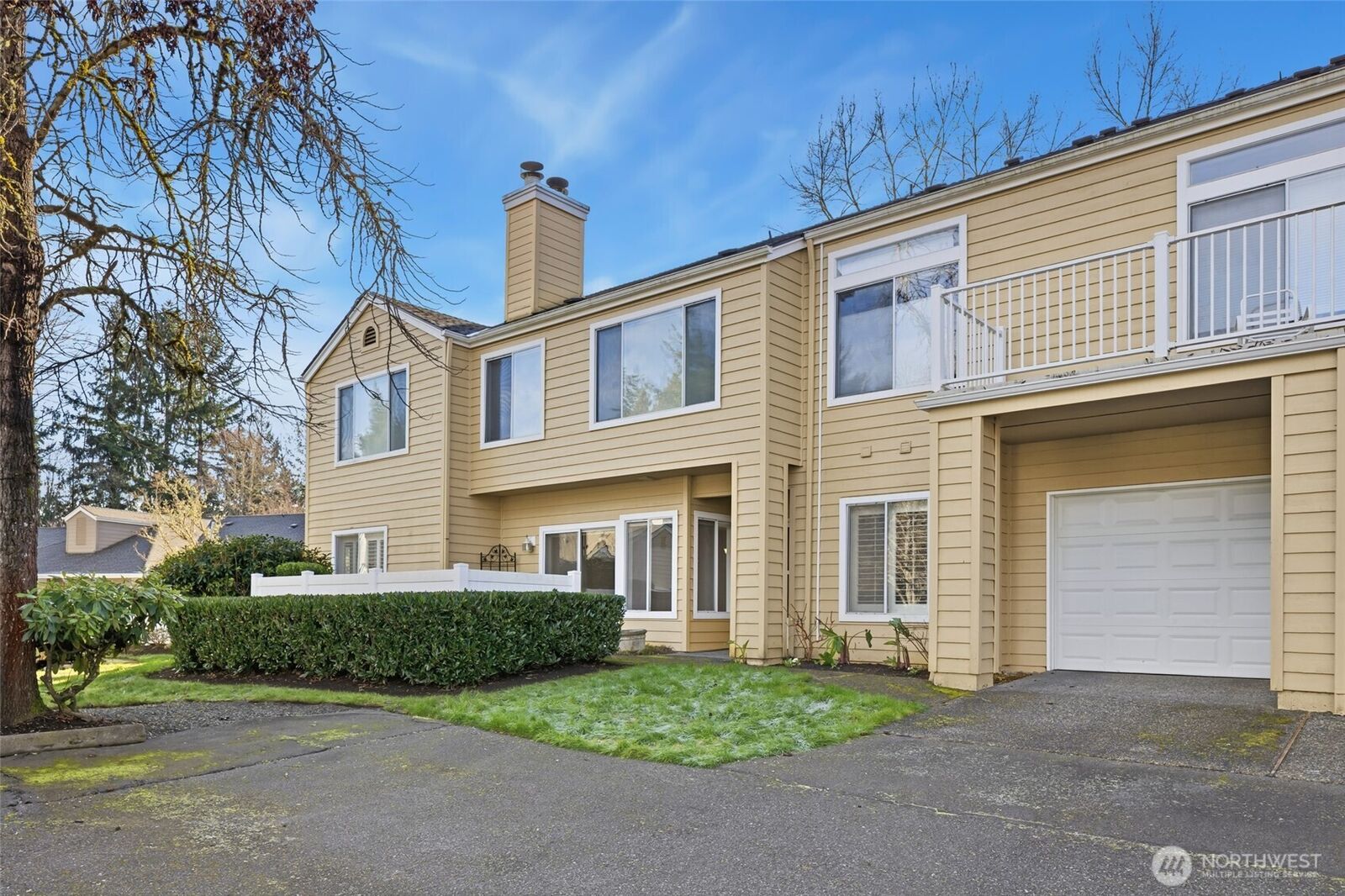 Property Photo: 3626 224th Place SE 1314 WA 98029