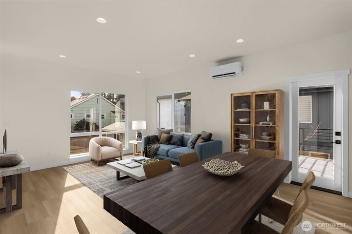 Property Photo: 1111 B 26th Avenue WA 98122