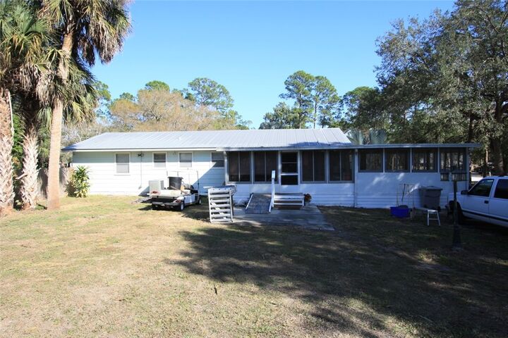 Property Photo:  8205 93rd Avenue  FL 32967 