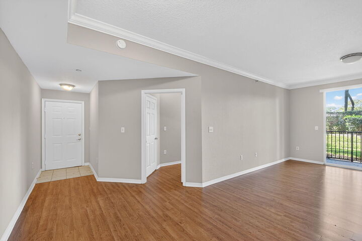 Property Photo:  15085 Michelangelo Boulevard 104  FL 33446 