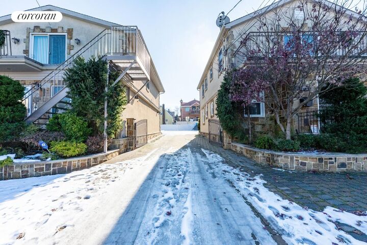 Property Photo: 162-12-16 77th Road NY 11366