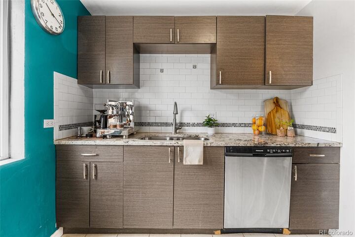 Property Photo:  2870 Pontiac Street  CO 80207 