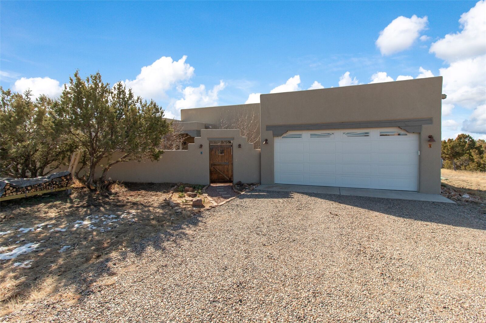 Property Photo: 4 Herrada Court NM 87508