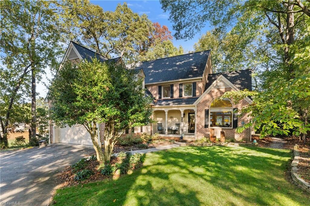 Property Photo:  3707 Bradwyck Circle  NC 27104 