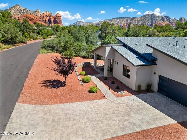 Property Photo: 250 Pony Soldier Road AZ 86336